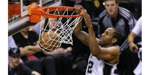 Kawhi Leonard wurde während der Genesung von den Los Angeles Clippers erneuert